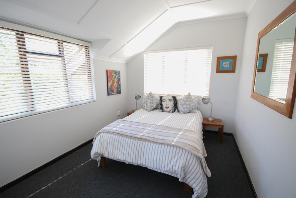 Moonriver Self Catering Plettenberg Bay Extérieur photo